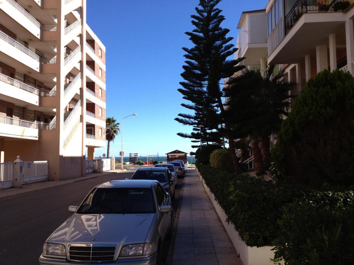 Apartment With Side Seaview 60 Meters From Sea Torrevieja Exteriör bild