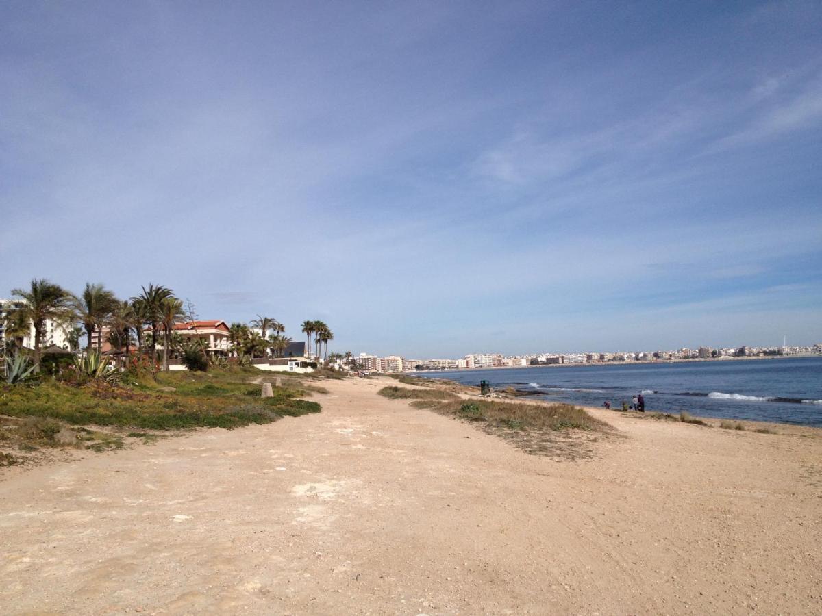 Apartment With Side Seaview 60 Meters From Sea Torrevieja Exteriör bild